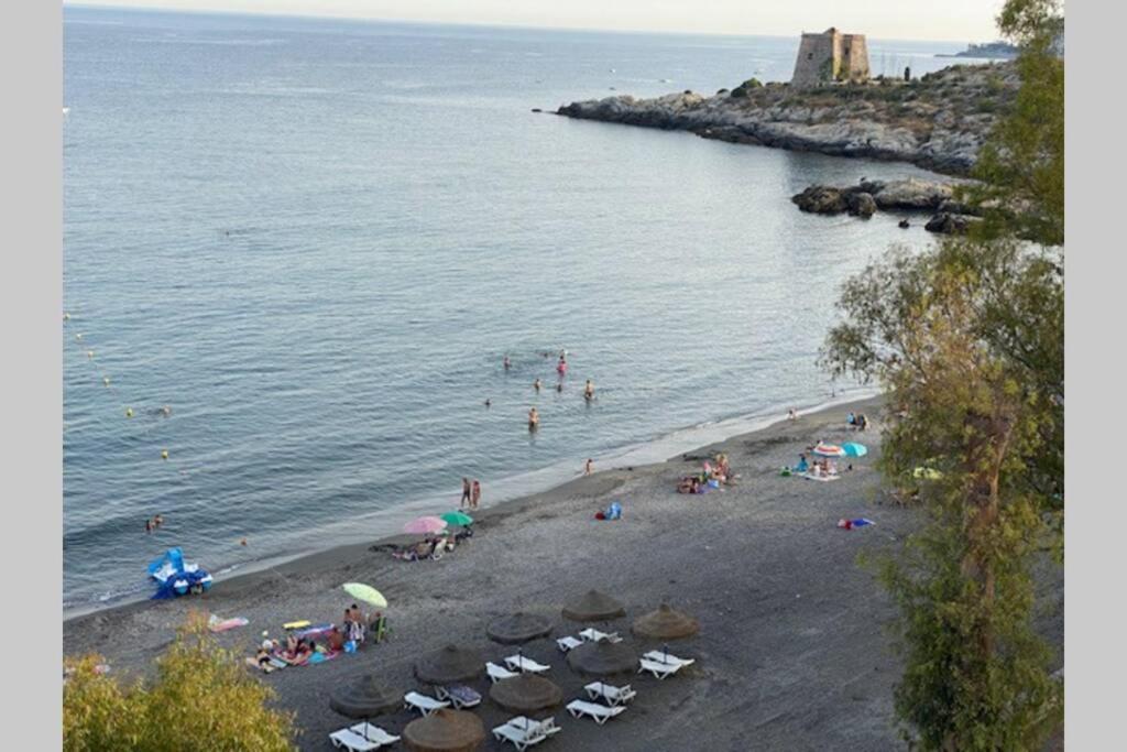 Magnifico Apartamento Con Vistas Al Mar, 1ª Linea Almunecar Bagian luar foto